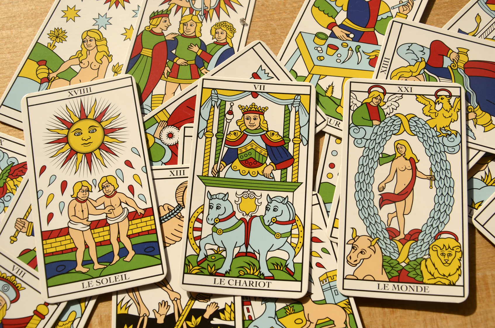 Cartas del Tarot, Caracteristicas de la baraja del tarot